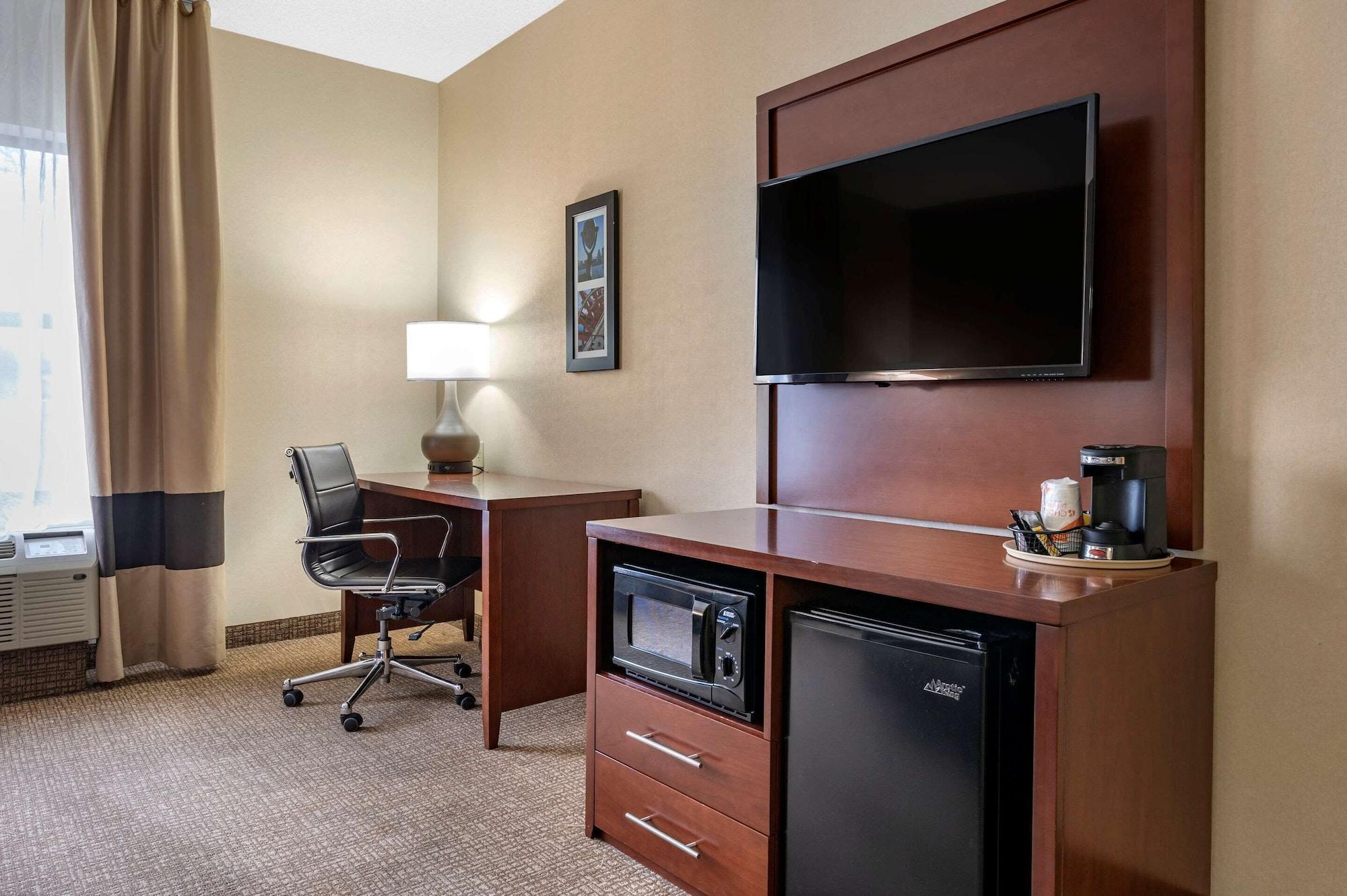 Comfort Inn Louisville Exterior photo