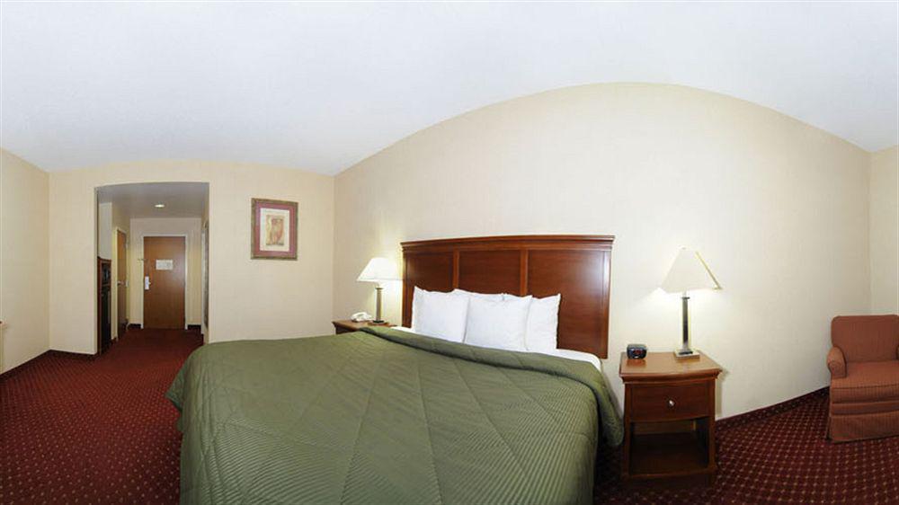 Comfort Inn Louisville Exterior photo